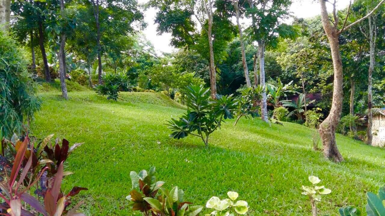 Hill Garden Hotel Chaungtha Buitenkant foto
