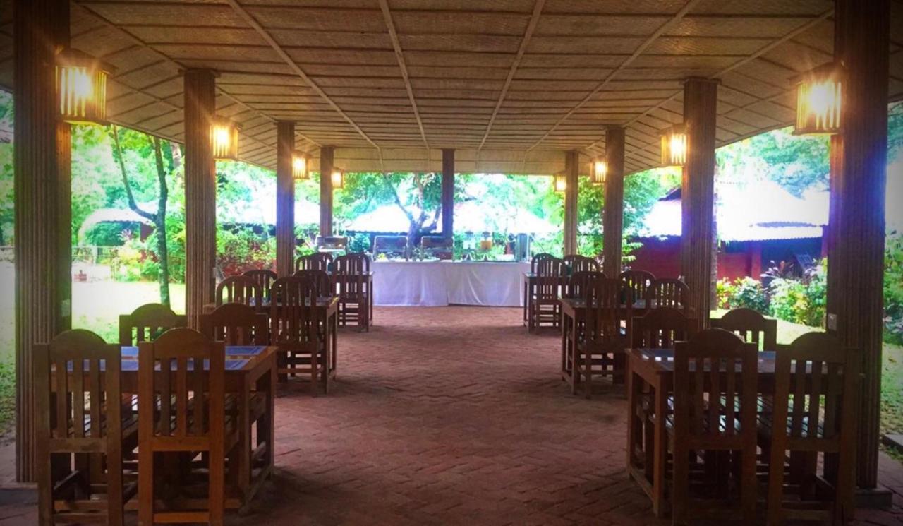 Hill Garden Hotel Chaungtha Buitenkant foto