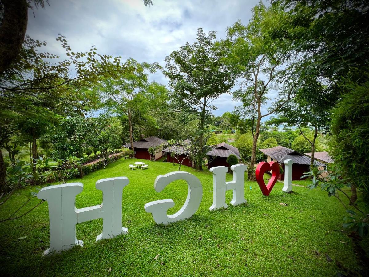 Hill Garden Hotel Chaungtha Buitenkant foto